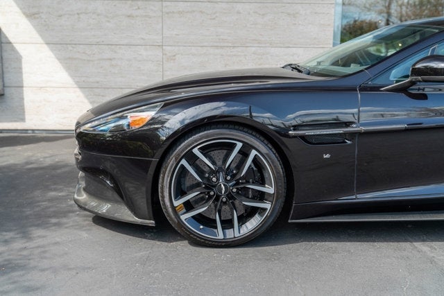 2017 Aston Martin Vanquish Coupe