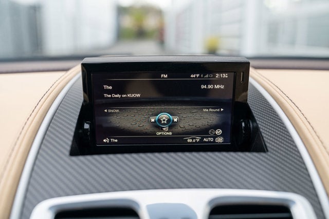 2016 Aston Martin Vanquish Carbon