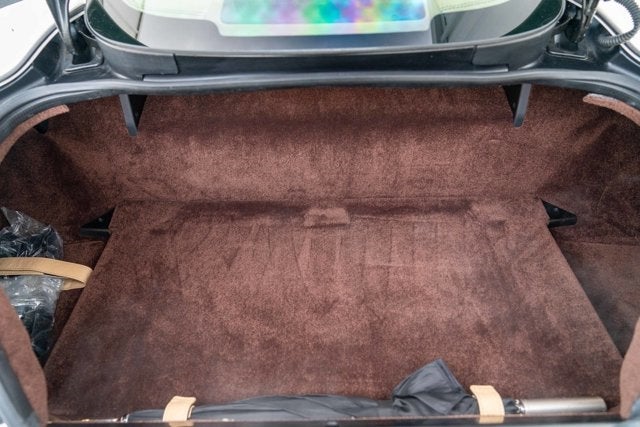 2016 Aston Martin Vanquish Carbon