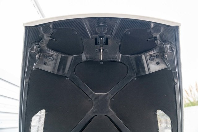 2016 Aston Martin Vanquish Carbon