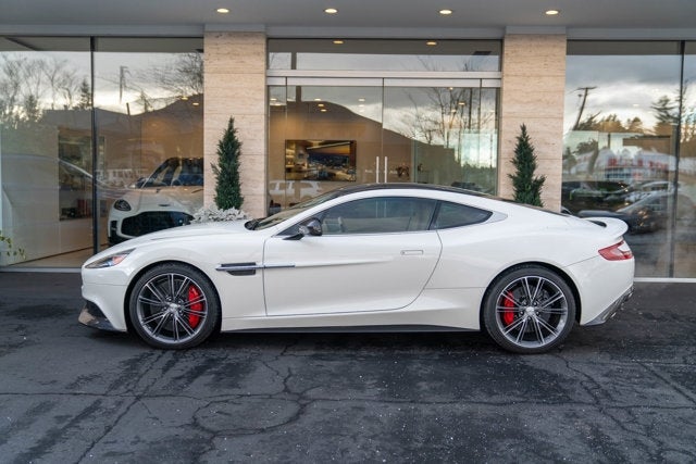 2016 Aston Martin Vanquish Carbon
