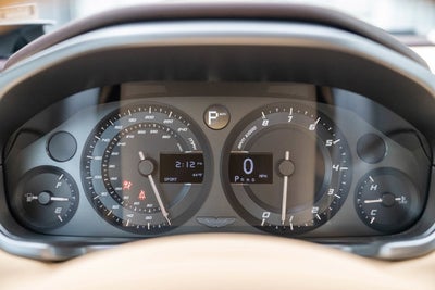 2016 Aston Martin Vanquish Carbon