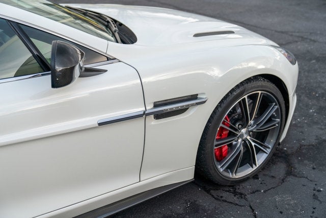 2016 Aston Martin Vanquish Carbon