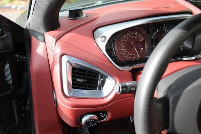 2016 Aston Martin Vanquish 2dr Cpe