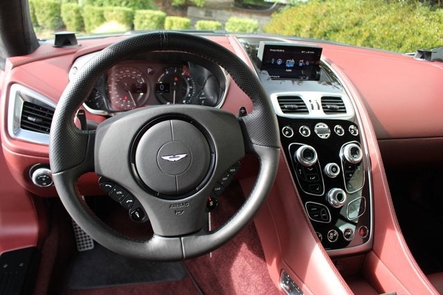 2016 Aston Martin Vanquish 2dr Cpe