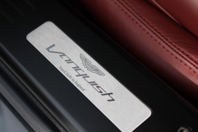 2016 Aston Martin Vanquish 2dr Cpe