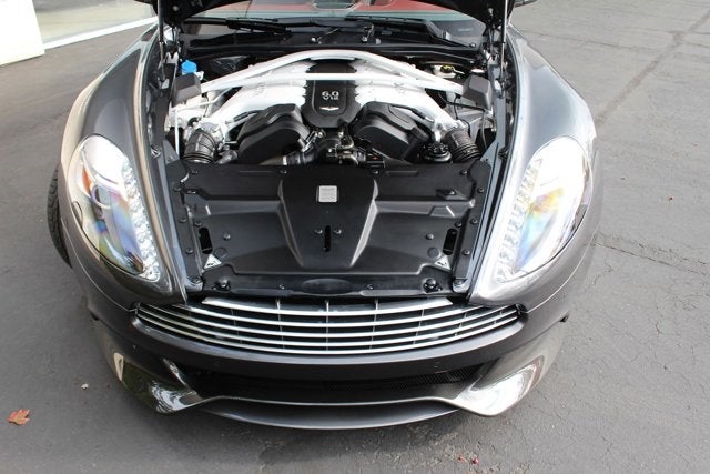 2016 Aston Martin Vanquish 2dr Cpe