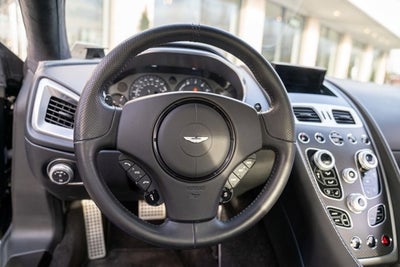 2016 Aston Martin Vanquish 2dr Cpe