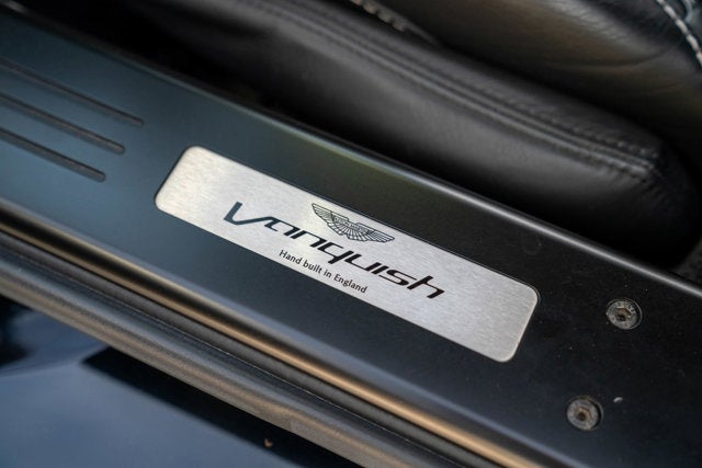 2016 Aston Martin Vanquish 2dr Cpe