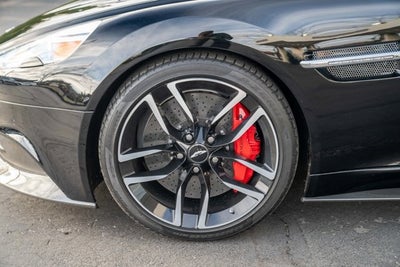 2016 Aston Martin Vanquish 2dr Cpe