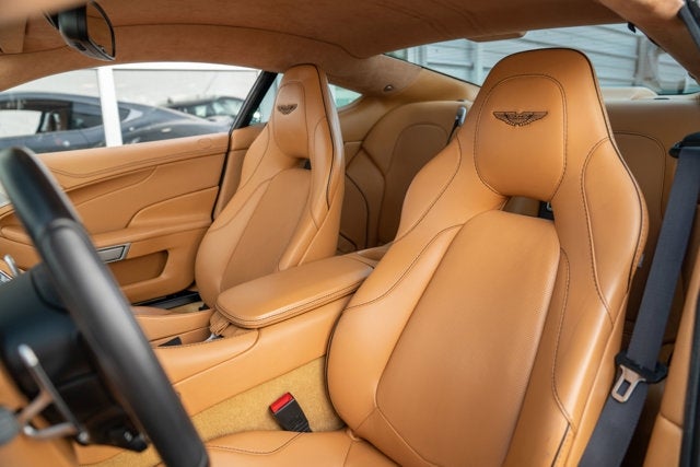 2017 Aston Martin Vanquish Coupe