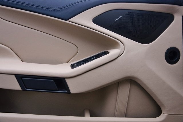 2016 Aston Martin Vanquish Coupe