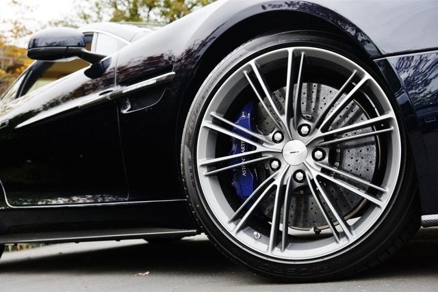 2016 Aston Martin Vanquish Coupe
