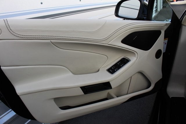 2014 Aston Martin Vanquish Volante