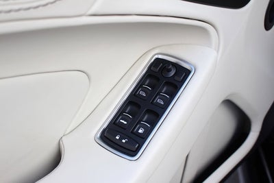 2014 Aston Martin Vanquish Volante