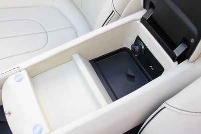 2014 Aston Martin Vanquish Volante