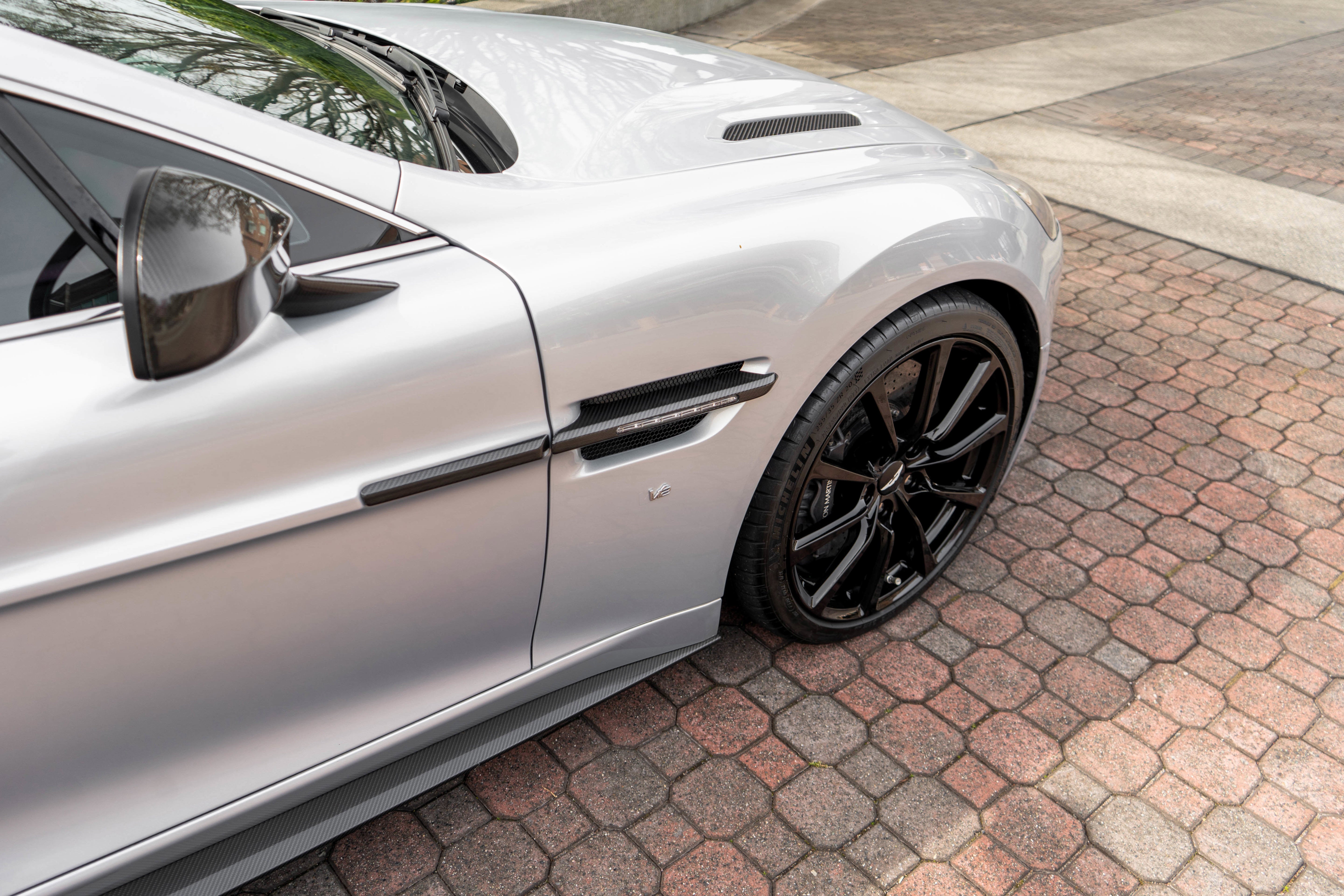 2016 Aston Martin Vanquish 2dr Volante