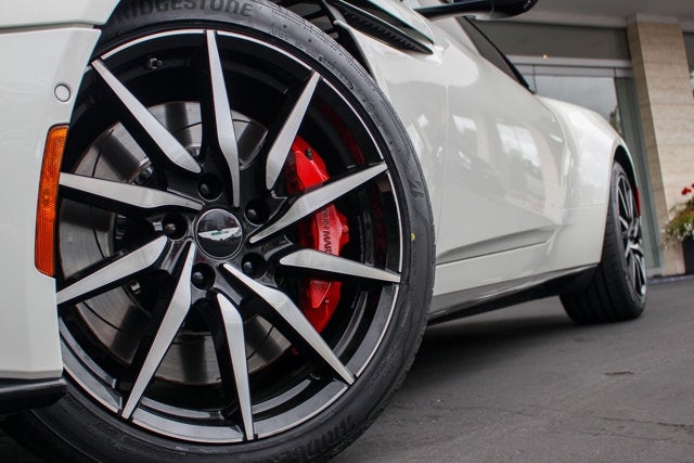 2017 Aston Martin DB11 Coupe