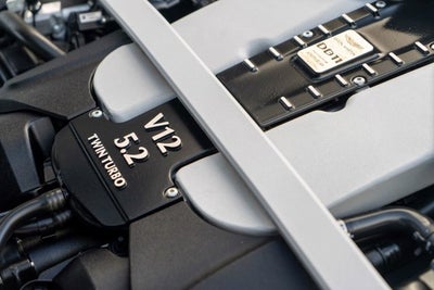 2018 Aston Martin DB11 V12