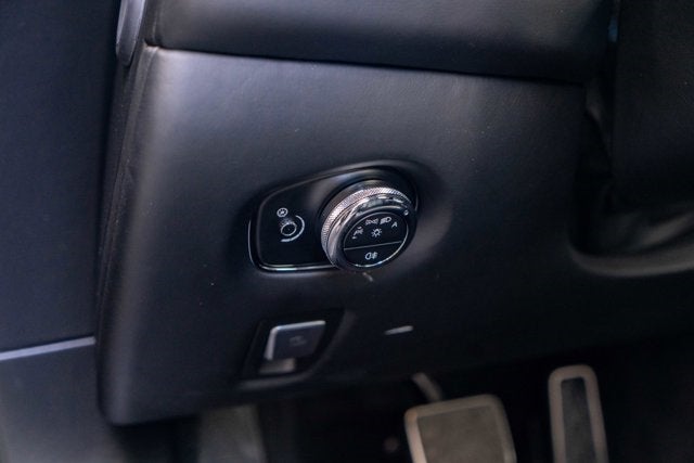 2017 Aston Martin DB11 Launch Edition