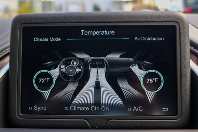 2018 Aston Martin DB11 V12