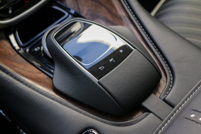 2018 Aston Martin DB11 V12