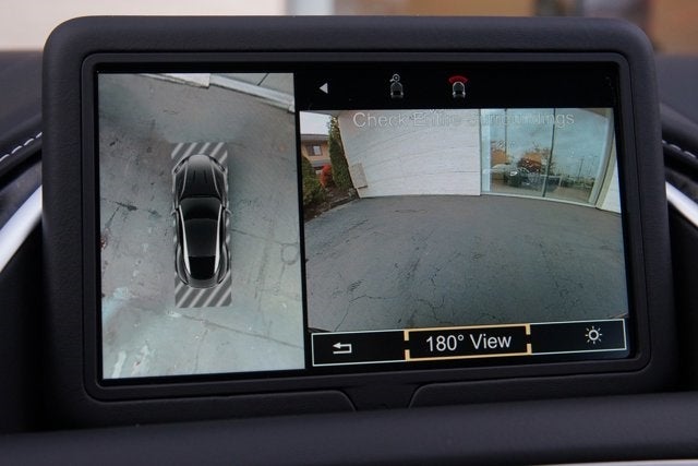 2017 Aston Martin DB11 V12 Carbon Coupe