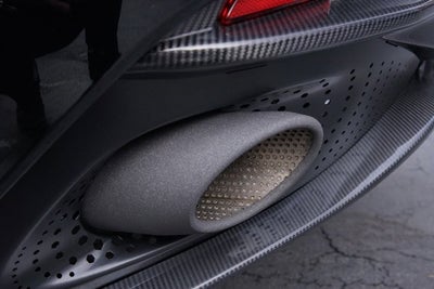 2017 Aston Martin DB11 V12 Carbon Coupe