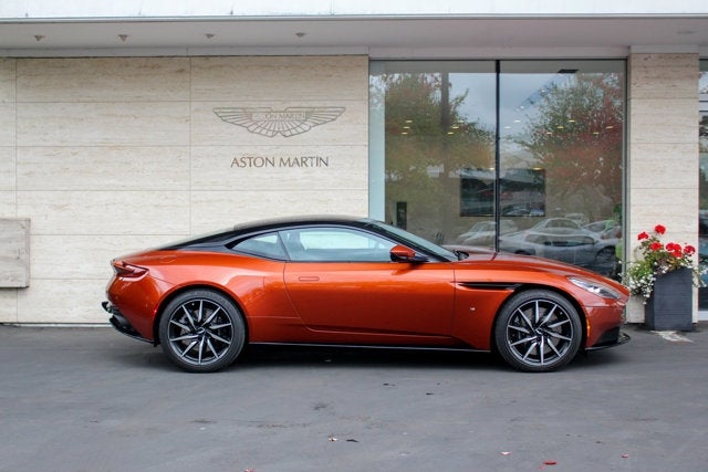 2018 Aston Martin DB11 V12