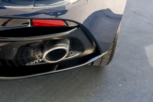 2018 Aston Martin DB11 V12