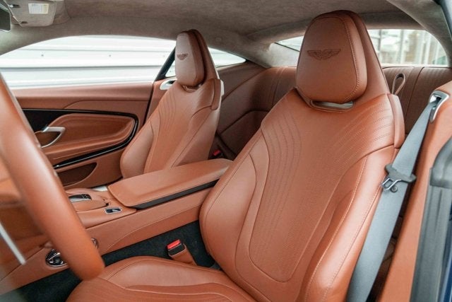 2020 Aston Martin DB11 V8