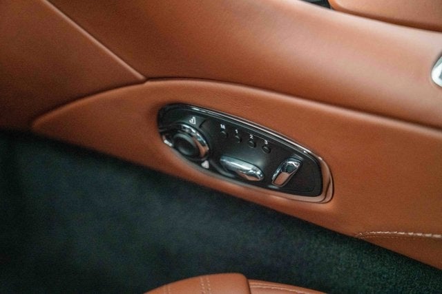 2020 Aston Martin DB11 V8