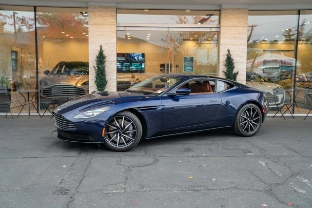 2020 Aston Martin DB11 V8