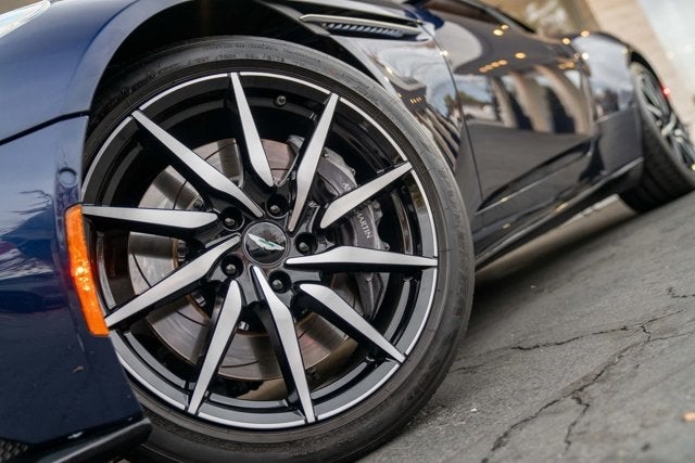 2020 Aston Martin DB11 V8