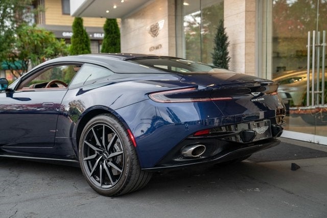 2020 Aston Martin DB11 V8