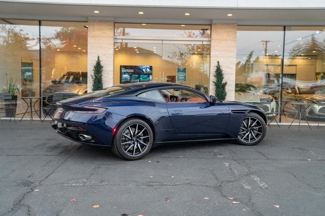 2020 Aston Martin DB11 V8