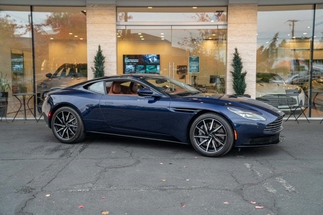 2020 Aston Martin DB11 V8