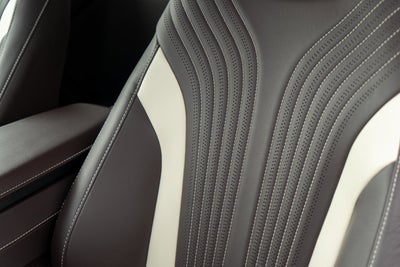 2021 Aston Martin DB11 V8