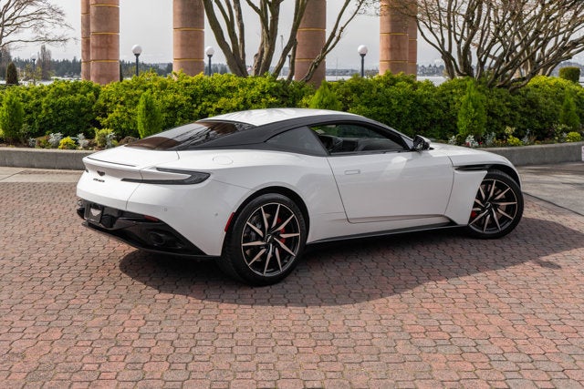 2021 Aston Martin DB11 V8