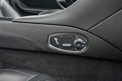 2019 Aston Martin DB11 V8