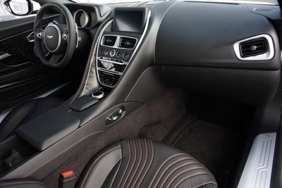 2018 Aston Martin DB11 V8 Coupe