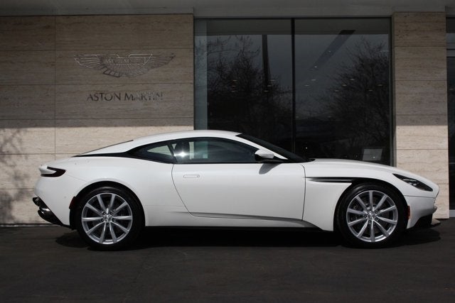 2018 Aston Martin DB11 V8 Coupe
