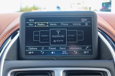 2021 Aston Martin DB11 V8