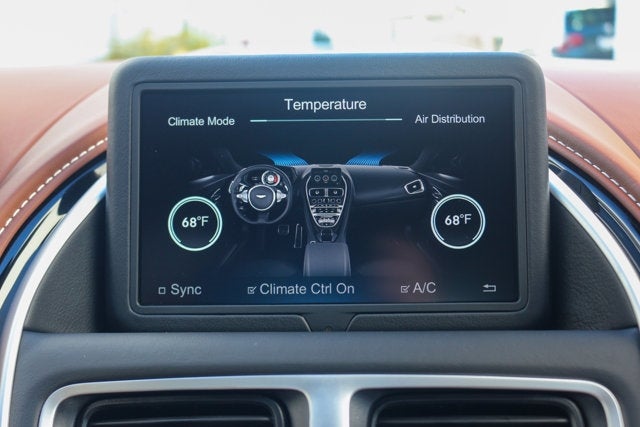 2021 Aston Martin DB11 V8