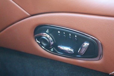 2021 Aston Martin DB11 V8