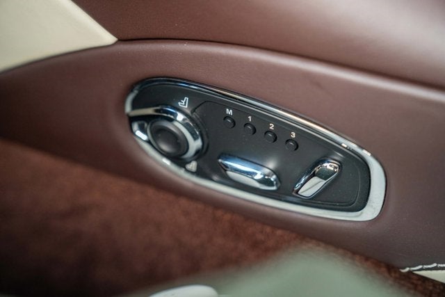 2019 Aston Martin DB11 V8