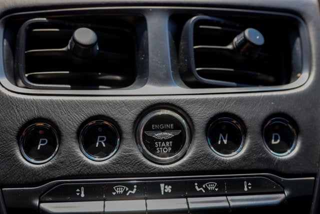 2019 Aston Martin DB11 V8