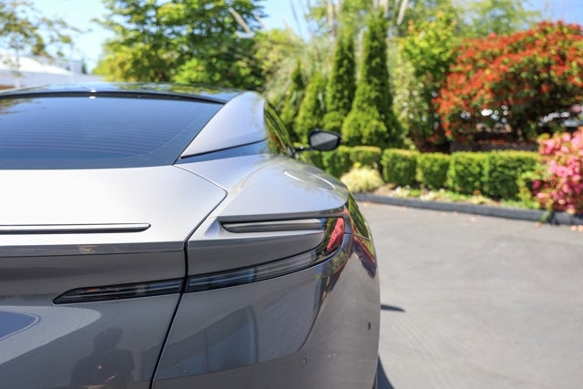 2019 Aston Martin DB11 V8