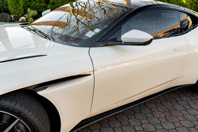 2019 Aston Martin DB11 V8
