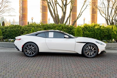 2019 Aston Martin DB11 V8